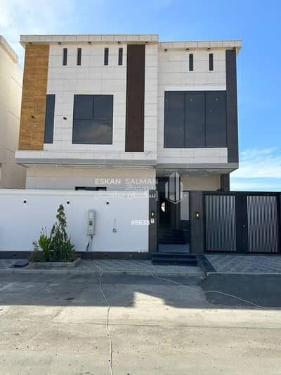 11 Bedroom Villa for Sale in North Jeddah, Jeddah - Villa - Jeddah - Al Fanar (Emerald neighborhood)