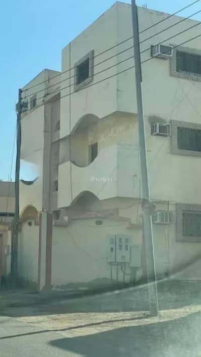 Building for Sale in Al Nakhil District, Al Jumum - Building for sale in Al Nakhil District, Al Jumum