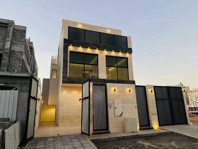 Townhouse Apartment for Sale in Al Rimal, East Riyadh