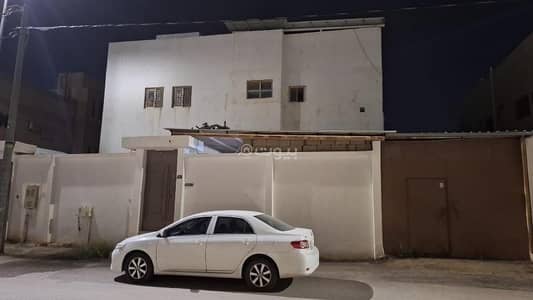 7 Bedroom Villa for Sale in King Fahd District, Al Majmaah Riyadh Region - Villa for Sale in King Fahd District, Al Majmaah Riyadh Region