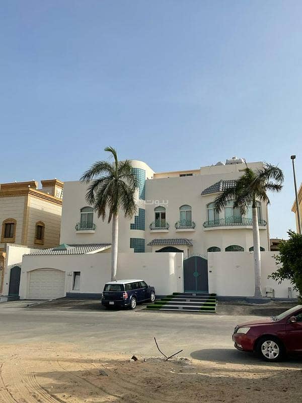 Luxury villa for sale in Al Khalidiyah neighborhood