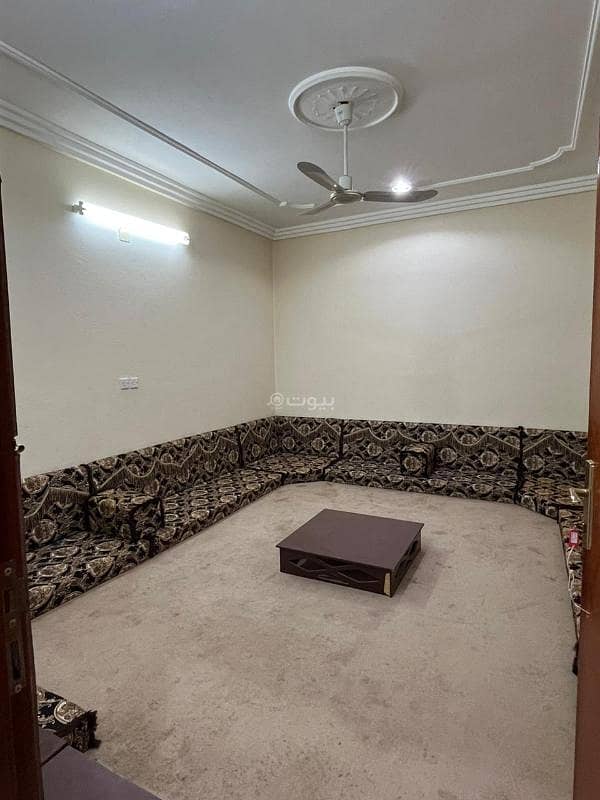 Building for rent in Al Nuzha, Muhayil Aseer