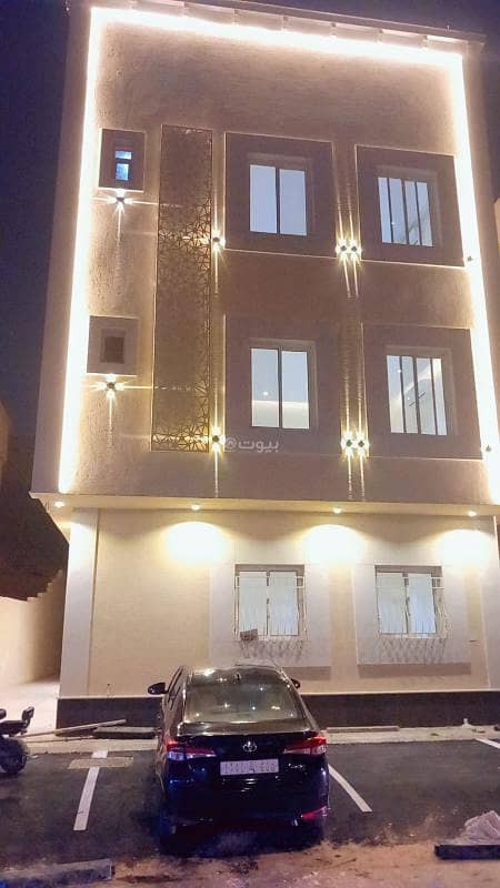 Residential Building for Sale in Al Dhubbat, Central Riyadh