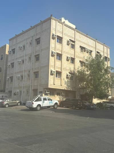 11 Bedroom Residential Building for Sale in North Jeddah, Jeddah - Residential Building For Sale in Naim, North Jeddah