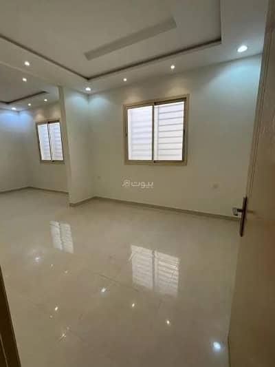 4 Bedroom Floor for Sale in South Riyadh, Riyadh - Floors for Sale in Al Shifa, South Riyadh