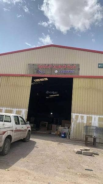 Workshop for Rent in South Riyadh, Riyadh - Warehouse for rent in Al Mishal, South Riyadh