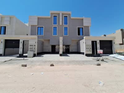 5 Bedroom Floor for Sale in East Riyadh, Riyadh - For sale upper floor with annex in Al Qadisiyah, East Riyadh