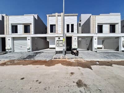 3 Bedroom Floor for Sale in East Riyadh, Riyadh - Floor in East Riyadh，Al Saadah 3 bedrooms 800000 SAR - 87592450