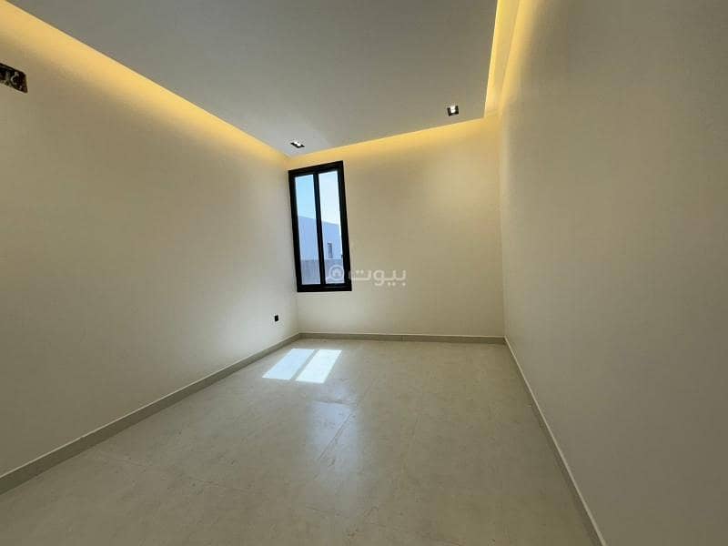 Apartment with roof for sale in Al Qadisiyah, East Riyadh