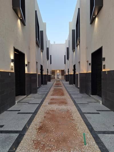 4 Bedroom Flat for Sale in East Riyadh, Riyadh - Apartment For Sale in Al Qadisiyah, East Riyadh