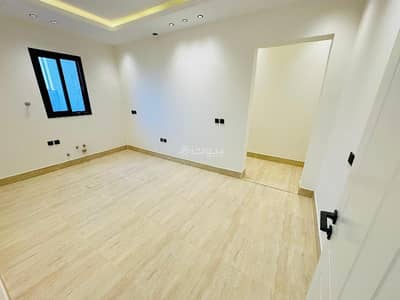 4 Bedroom Apartment for Sale in East Riyadh, Riyadh - Apartment for sale in Al Yarmuk, East Riyadh