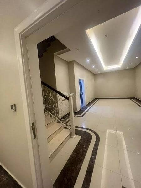 Villa for rent in Al Malqa, North Riyadh