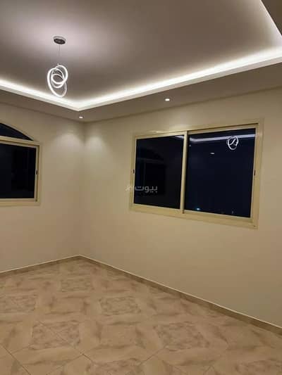 5 Bedroom Floor for Rent in North Riyadh, Riyadh - Floor for Rent on Al-Kawader Street, Al-Rabeeh District, Riyadh, Riyadh Region