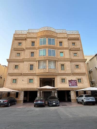 11 Bedroom Residential Building for Sale in North Jeddah, Jeddah - Residential building for sale in Al Naim, North Jeddah