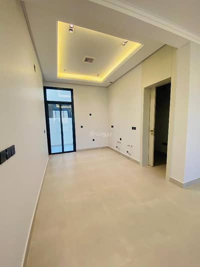 4 Bedroom Floor for Sale in East Riyadh, Riyadh - Special roles in the Qurtubah neighborhood for sale, installed elevator