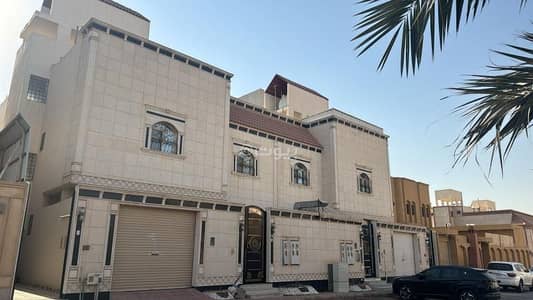 8 Bedroom Villa for Sale in East Riyadh, Riyadh - Villa For Sale in Al Fayha, East Riyadh