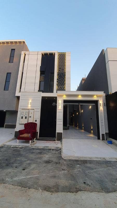 Floor For Sale in Al Qadisiyah, East Riyadh