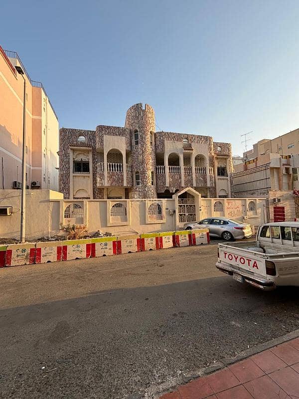 Building for sale in Al Faisaliyah, Central Jeddah