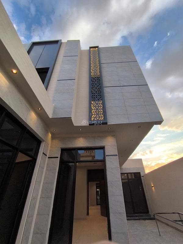 Villa for sale in  Al Munsiyah, East Riyadh