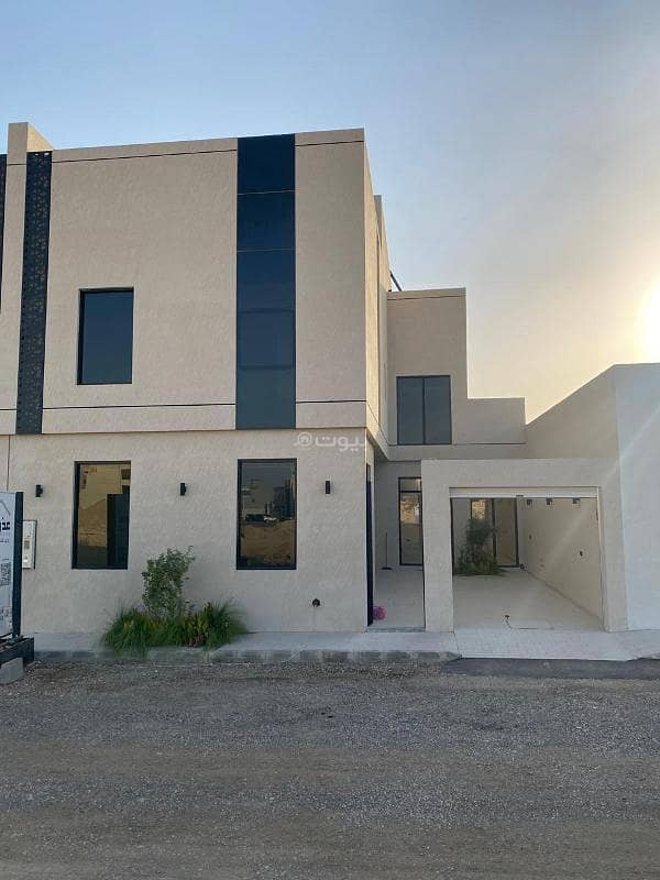 Villa for sale in Al-Mahdiyah, Riyadh