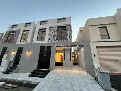 5 Bedroom Villa for Sale in North Jeddah, Jeddah - Luxury villa for sale in Al-Sharaa neighborhood