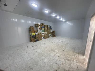 Warehouse for Rent in Abu Markha, Madina - Warehouse fridge For Rent in Abu Markha, Madina