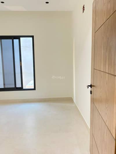 3 Bedroom Floor for Sale in West Riyadh, Riyadh - Floors for Sale in Shubra, West Riyadh