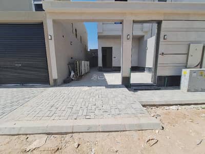 5 Bedroom Floor for Sale in East Riyadh, Riyadh - Ground Floor for Sale in Al Qadisiyah, East Riyadh