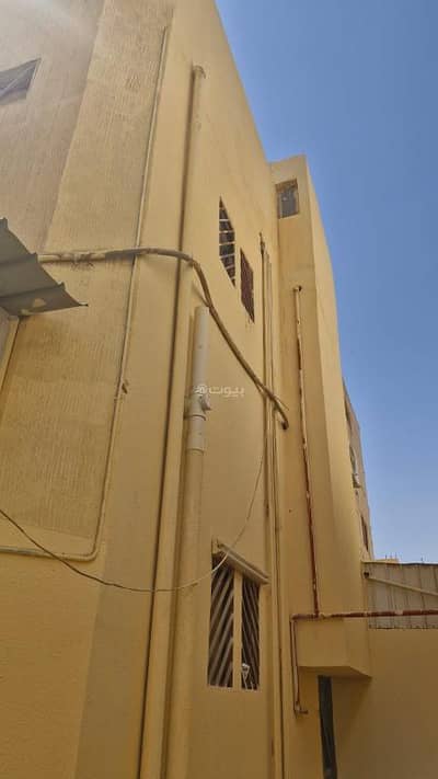 11 Bedroom Villa for Sale in West Riyadh, Riyadh - Villa for Sale in Dirab, West Riyadh