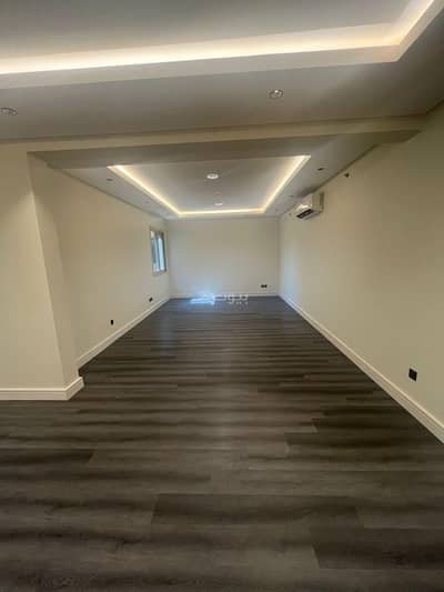 5 Bedroom Flat for Sale in North Riyadh, Riyadh - 5 Bedroom Apartment For Sale in Al Malqa, Riyadh