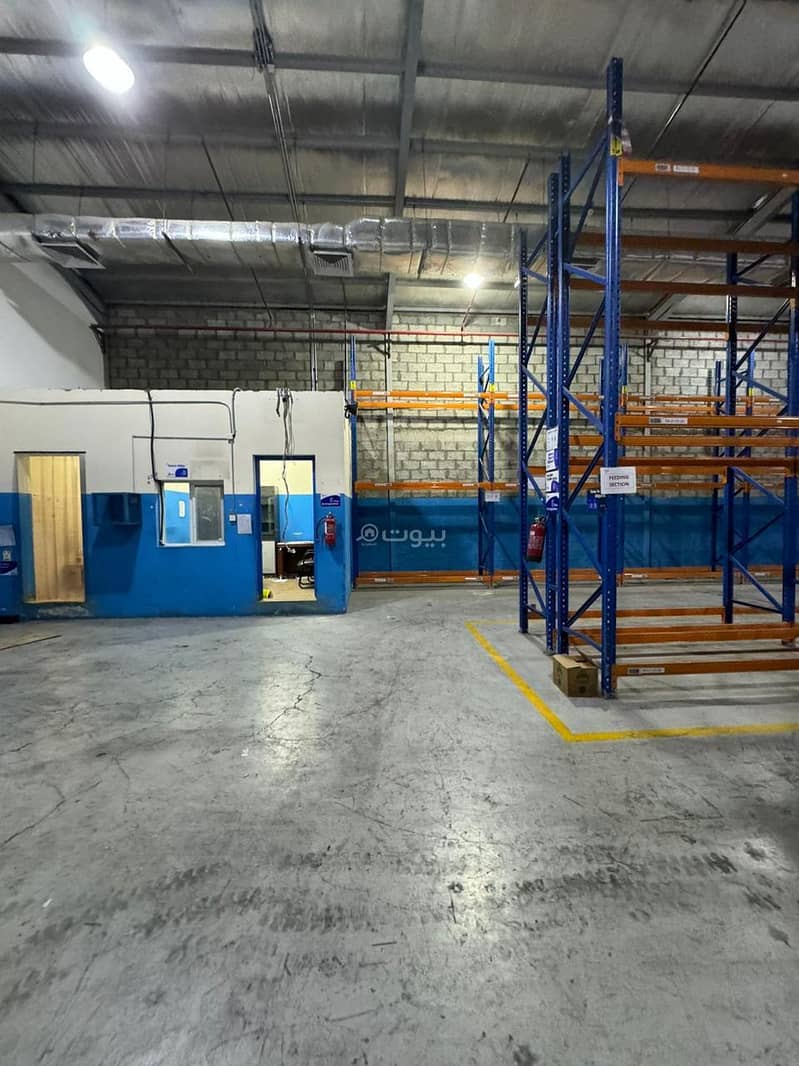 Warehouse for rent in Jabal Al Ajdad Street, Al Marwah District, Riyadh City, Riyadh Province