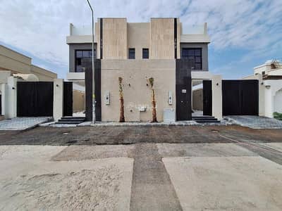 6 Bedroom Villa for Sale in East Riyadh, Riyadh - Duplex Villa for Sale in Al Yarmuk, East Riyadh