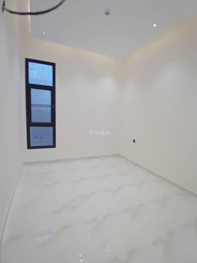 Apartment for Sale in Okaz, South Riyadh