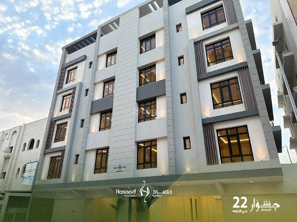 Luxury Roof for Sale in Al Nuzhah, North Jeddah