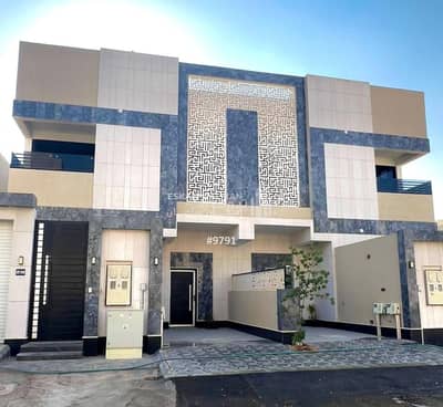 4 Bedroom Flat for Sale in East Riyadh, Riyadh - Townhouse apartment - Riyadh - Al Munsiyah