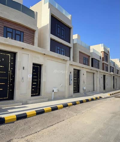 9 Bedroom Villa for Sale in Shuran, Madina - 3-story villa for sale in Shouran Awali Quba'a Al Madinah