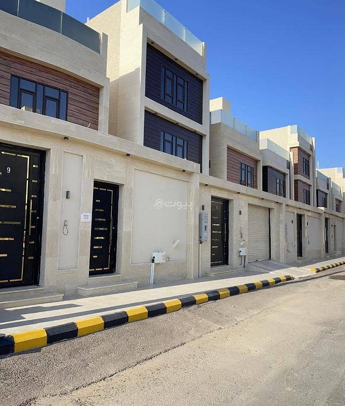 3-story villa for sale in Shouran Awali Quba'a Al Madinah