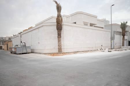 2 Bedroom Villa for Sale in East Riyadh, Riyadh - فيلا للبيع بحي الروضة