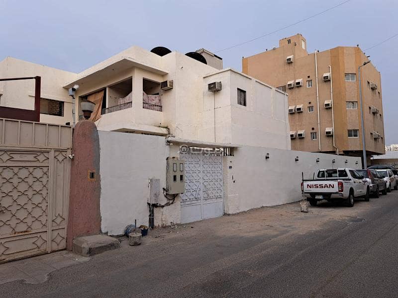 Residential Building for Sale in Al Baghdadiyah Al Sharqiyah, North Jeddah