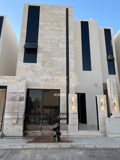 4 Bedroom Villa for Sale in West Riyadh, Riyadh - Villa for sale in Mahdiyah, west of Riyadh