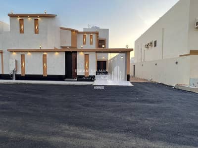 5 Bedroom Floor for Sale in Al Fanar, Bahrah 3 - Floor for Sale in Al Fanar, Bahrah 3