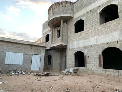 5 Bedroom Villa for Sale in East Riyadh, Riyadh - Villa for Sale in Al Munsiyah, East Riyadh