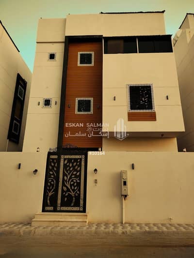 10 Bedroom Villa for Sale in Al Rawabi, Madina - Villa for Sale in Al Rawabi, Madina