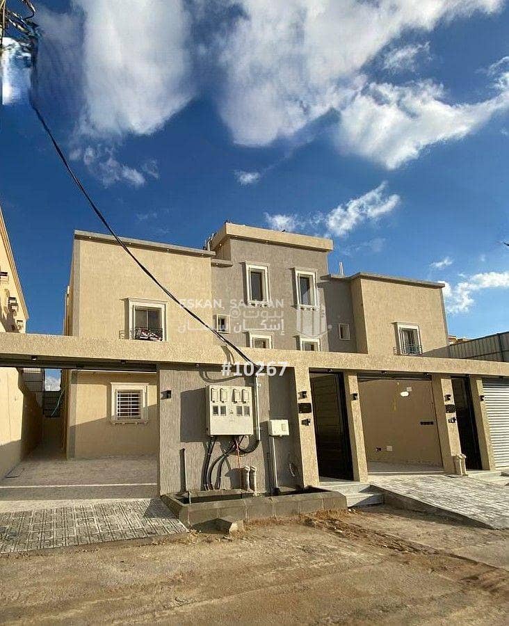 Roof Apartment for Sale in Al Qayshah, Ahad Rafidah