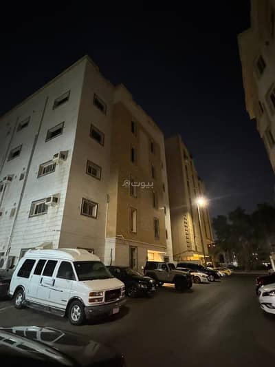 11 Bedroom Residential Building for Sale in North Jeddah, Jeddah - Building for sale in Al Rawdah district, North Jeddah