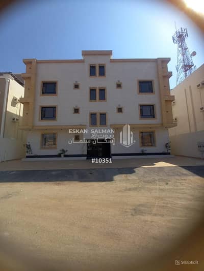 5 Bedroom Flat for Sale in Aleasiluh 1 Jazan Region - Apartment for sale in Aleasiluh, Jazan