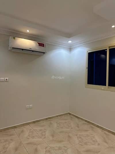 5 Bedroom Floor for Rent in North Riyadh, Riyadh - A property for rent on Al-Kawader Street, Al-Rabea District, Riyadh City, Riyadh Region