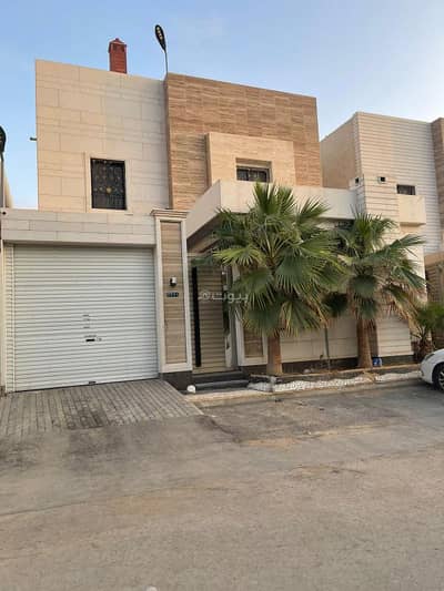 11 Bedroom Villa for Sale in East Riyadh, Riyadh - Villa for Sale in Al Qadisiyah, East Riyadh