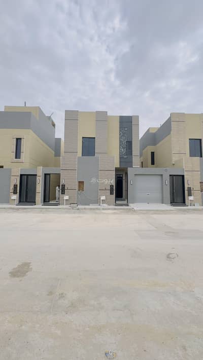 3 Bedroom Floor for Sale in East Riyadh, Riyadh - Upper townhouse floor for sale in Al Munsiyah, East Riyadh