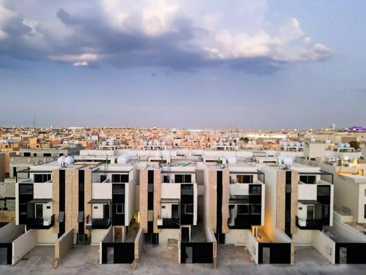 3 Rooms Floor For Sale in Al Yasmine, Riyadh